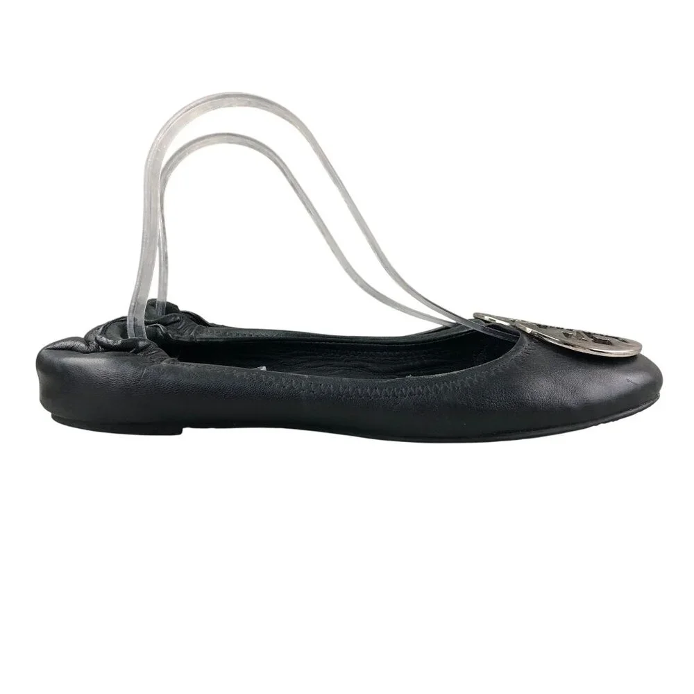 Tory Burch Women's Size 9** Reva Black Leather Closed Toe Medallion Flats FAIR